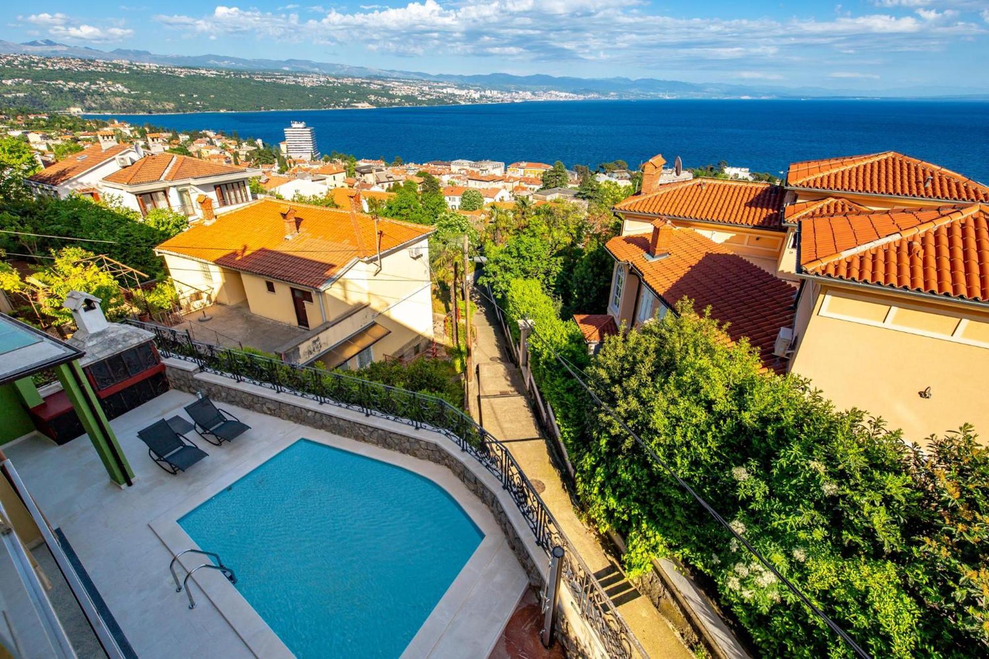 Lux Apartmani Opatija Extérieur photo